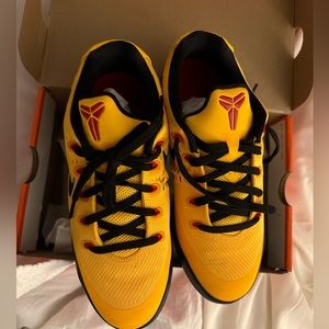 Nike Kobe 9 EM (Bruce Lee)